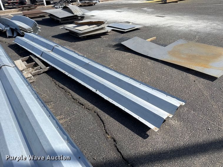 image for item DZ5368 Quonset building