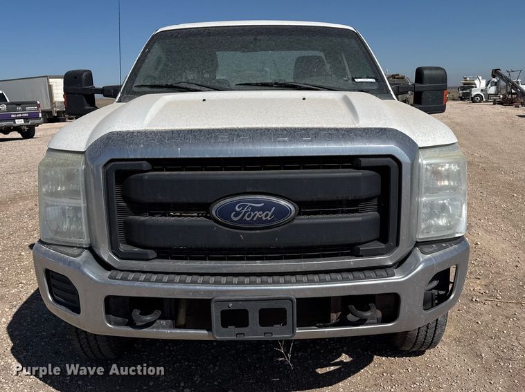 image for item DZ5382 2016 Ford F250 Super Duty Ext. Cab pickup truck