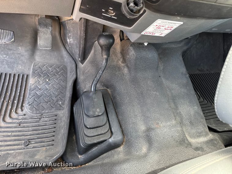 image for item DZ5382 2016 Ford F250 Super Duty Ext. Cab pickup truck