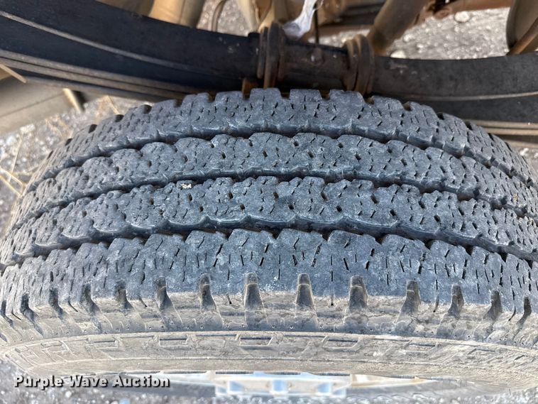 image for item DZ5382 2016 Ford F250 Super Duty Ext. Cab pickup truck