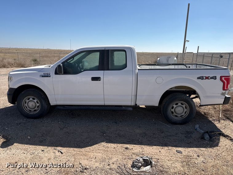 image for item DZ5383 2015 Ford F150 Ext. Cab pickup truck