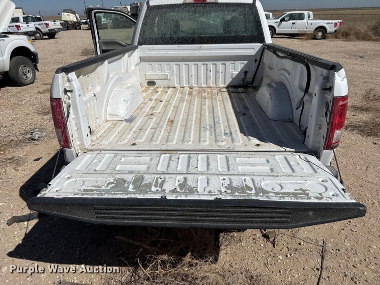 image for item DZ5383 2015 Ford F150 Ext. Cab pickup truck