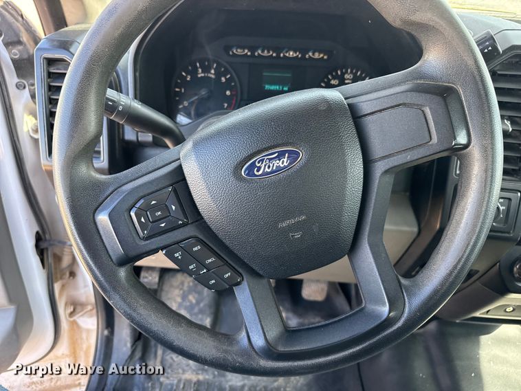 image for item DZ5383 2015 Ford F150 Ext. Cab pickup truck