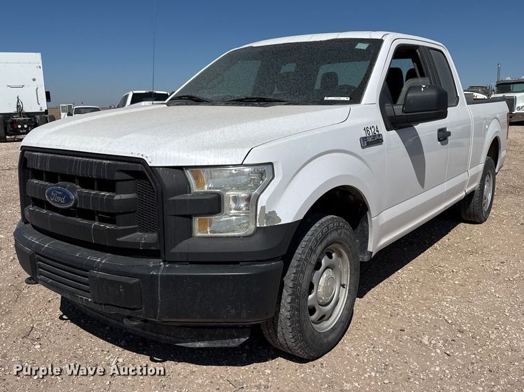 image for item DZ5386 2015 Ford F150 Ext. Cab pickup truck