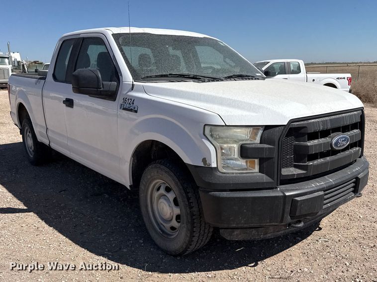 image for item DZ5386 2015 Ford F150 Ext. Cab pickup truck