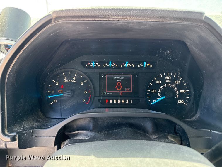 image for item DZ5386 2015 Ford F150 Ext. Cab pickup truck