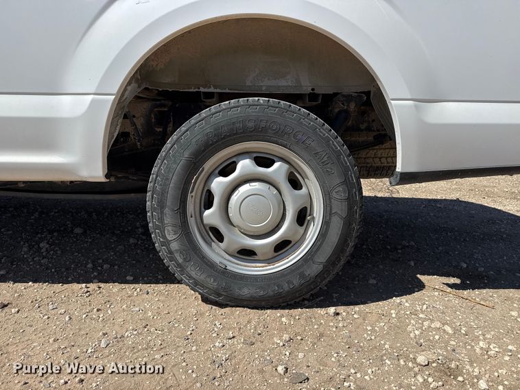 image for item DZ5386 2015 Ford F150 Ext. Cab pickup truck