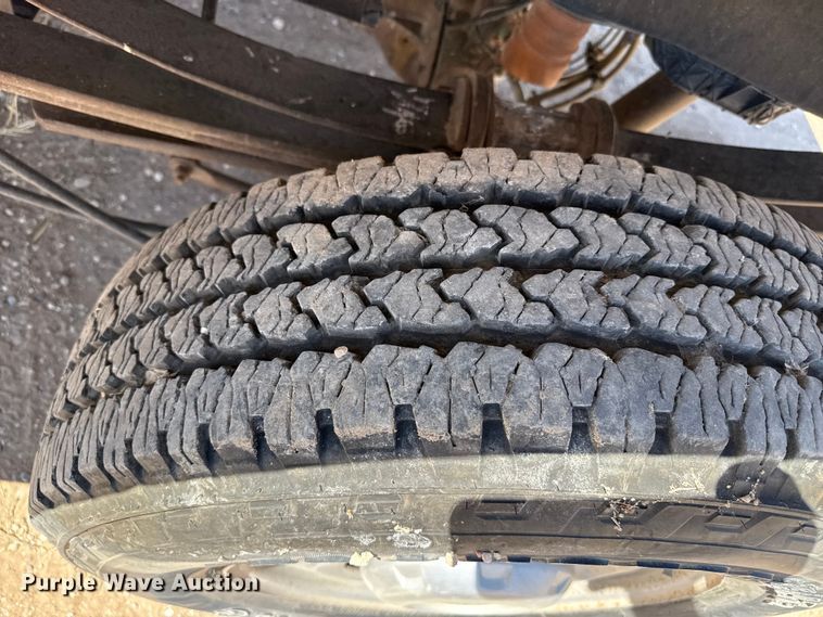 image for item DZ5387 2017 Ford F250 Super Duty Ext. Cab pickup truck