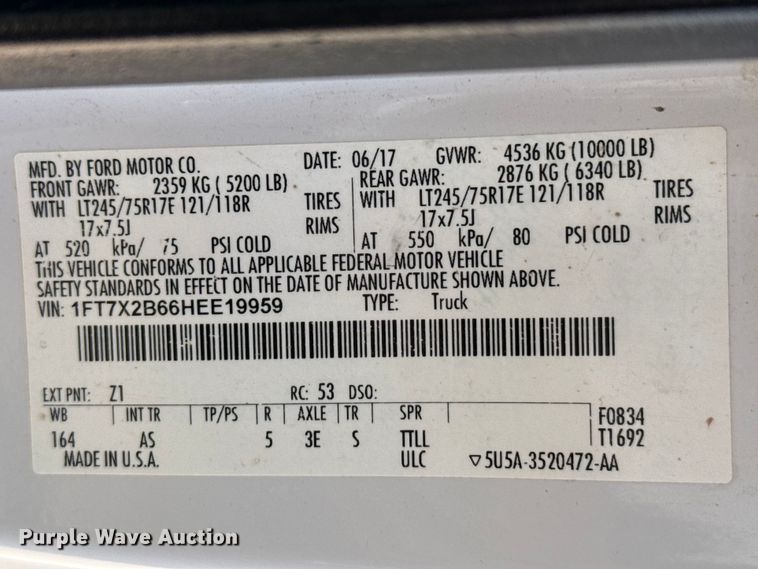 image for item DZ5387 2017 Ford F250 Super Duty Ext. Cab pickup truck