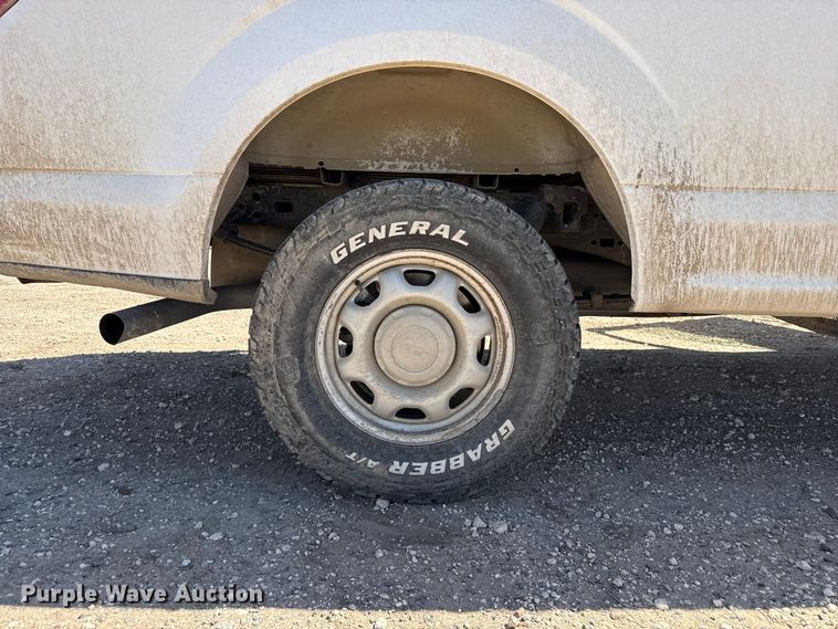 image for item DZ5388 2016 Ford F150 Ext. Cab pickup truck