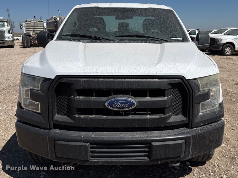 image for item DZ5389 2016 Ford F150 Ext. Cab pickup truck