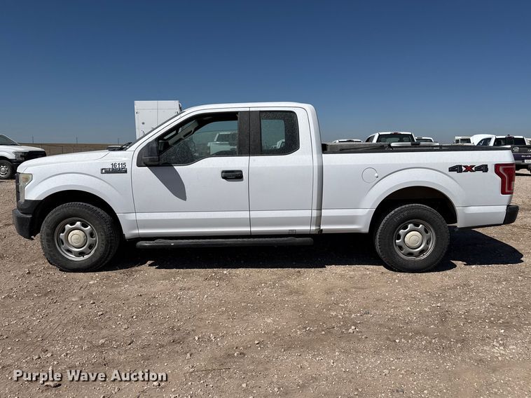 image for item DZ5389 2016 Ford F150 Ext. Cab pickup truck
