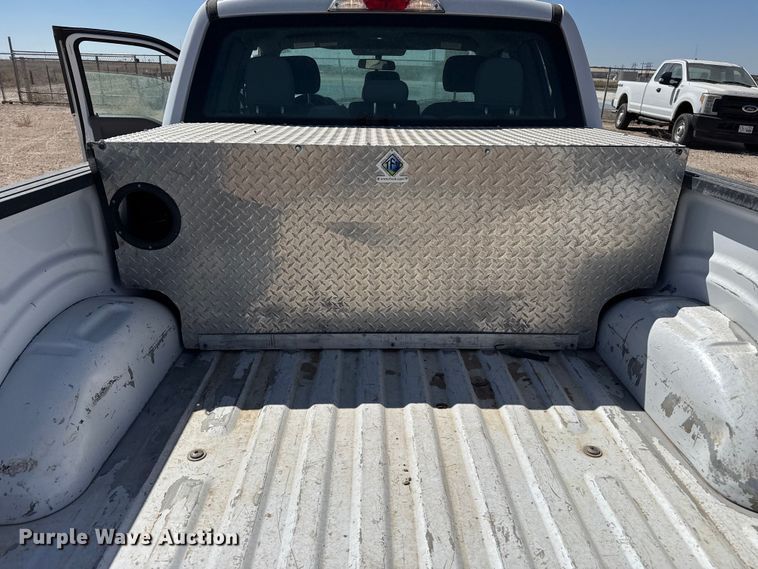 image for item DZ5389 2016 Ford F150 Ext. Cab pickup truck