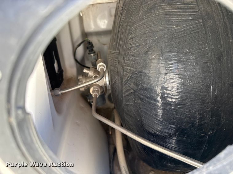 image for item DZ5389 2016 Ford F150 Ext. Cab pickup truck