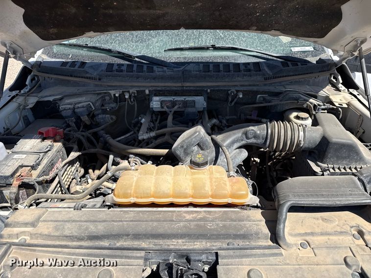 image for item DZ5389 2016 Ford F150 Ext. Cab pickup truck