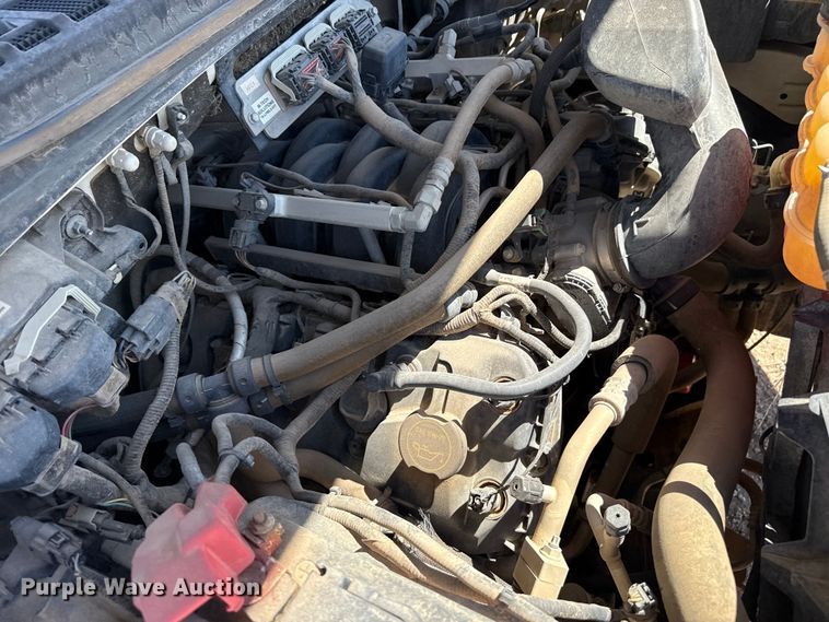 image for item DZ5389 2016 Ford F150 Ext. Cab pickup truck