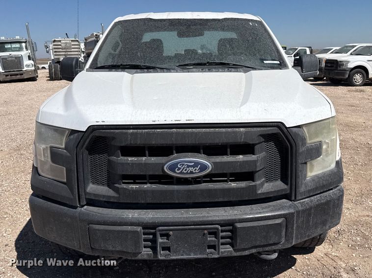 image for item DZ5390 2016 Ford F150 Ext. Cab pickup truck