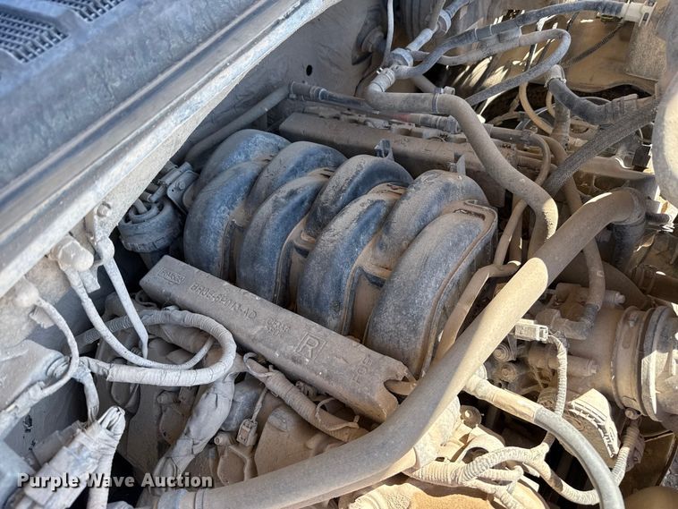 image for item DZ5390 2016 Ford F150 Ext. Cab pickup truck