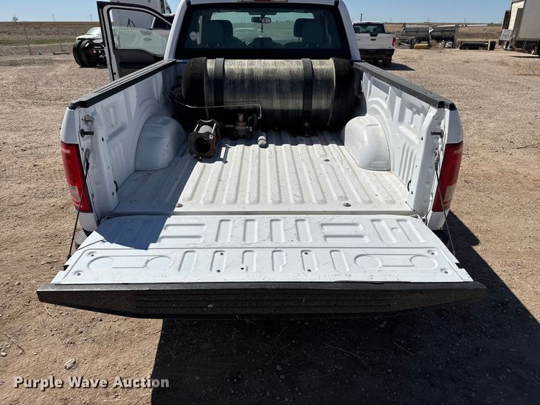 image for item DZ5391 2016 Ford F150 Ext. Cab pickup truck