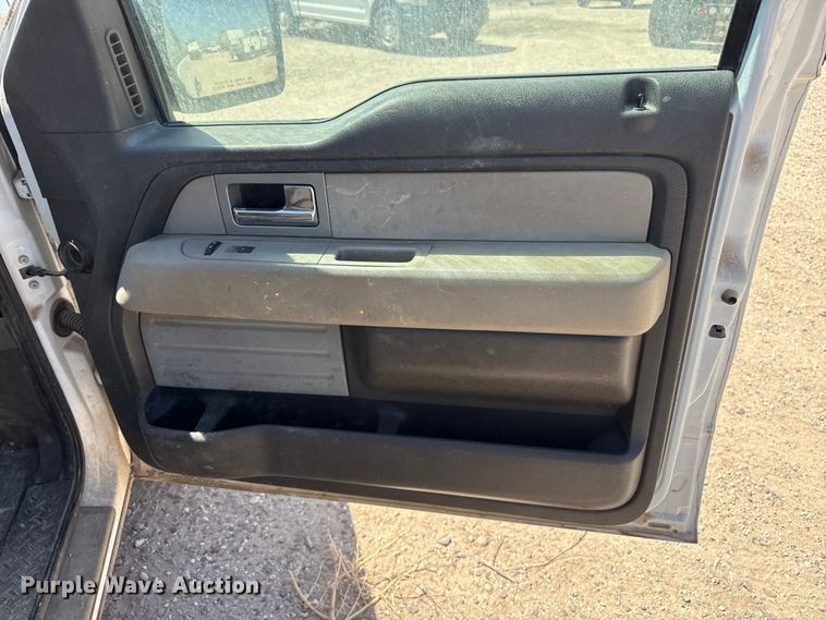 image for item DZ5393 2010 Ford F150 pickup truck