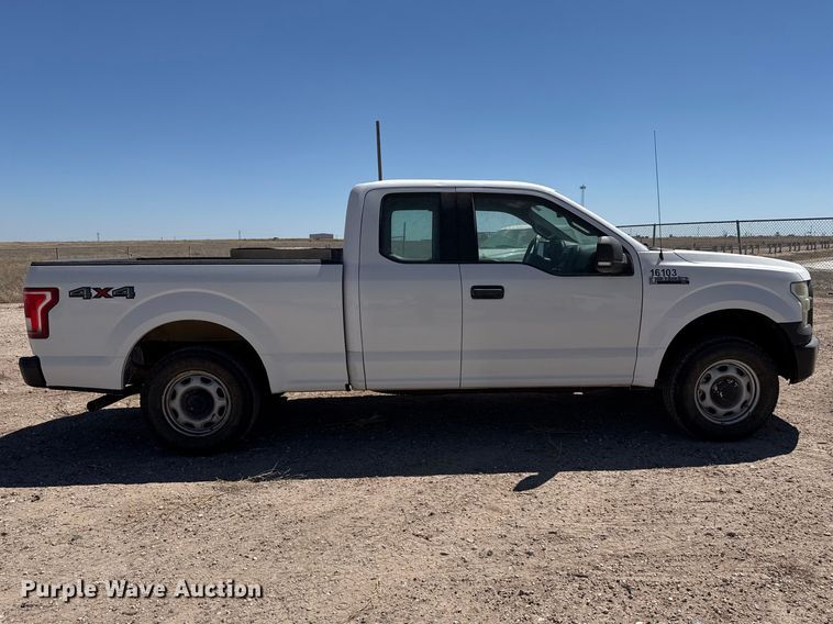 image for item DZ5394 2016 Ford F150 Ext. Cab pickup truck