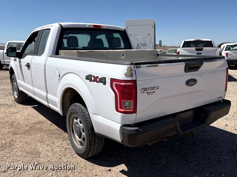image for item DZ5394 2016 Ford F150 Ext. Cab pickup truck