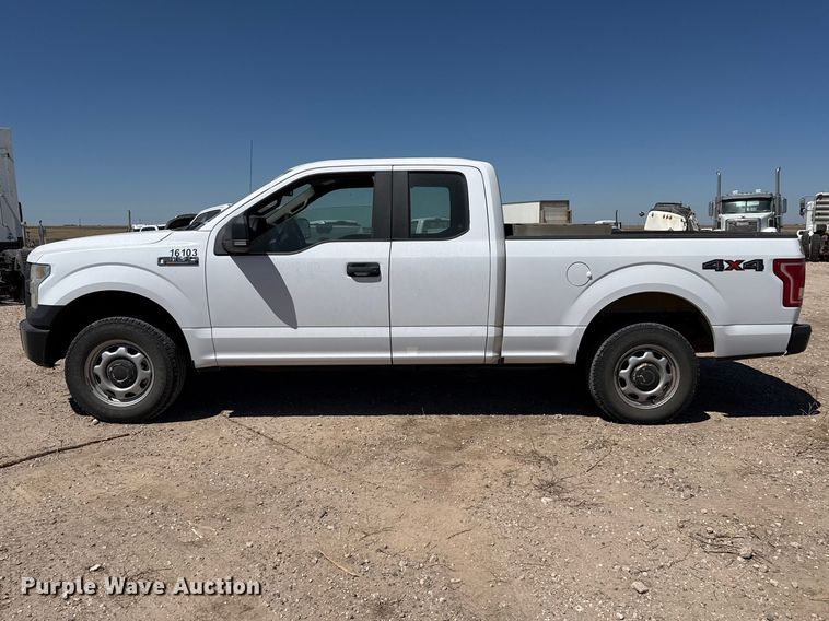 image for item DZ5394 2016 Ford F150 Ext. Cab pickup truck