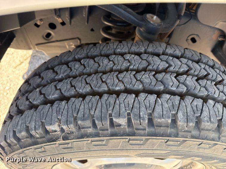 image for item DZ5394 2016 Ford F150 Ext. Cab pickup truck