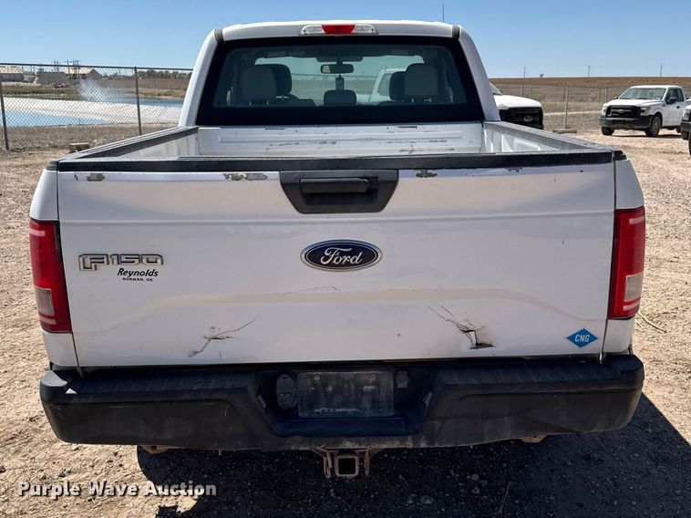 image for item DZ5395 2016 Ford F150 Ext. Cab pickup truck