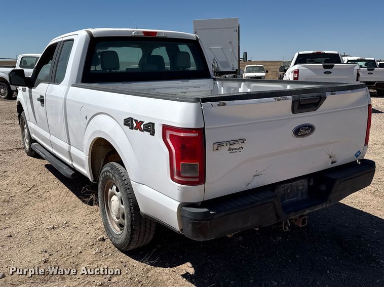 image for item DZ5395 2016 Ford F150 Ext. Cab pickup truck