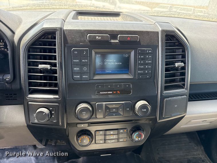 image for item DZ5395 2016 Ford F150 Ext. Cab pickup truck