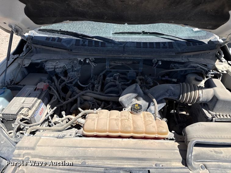 image for item DZ5395 2016 Ford F150 Ext. Cab pickup truck