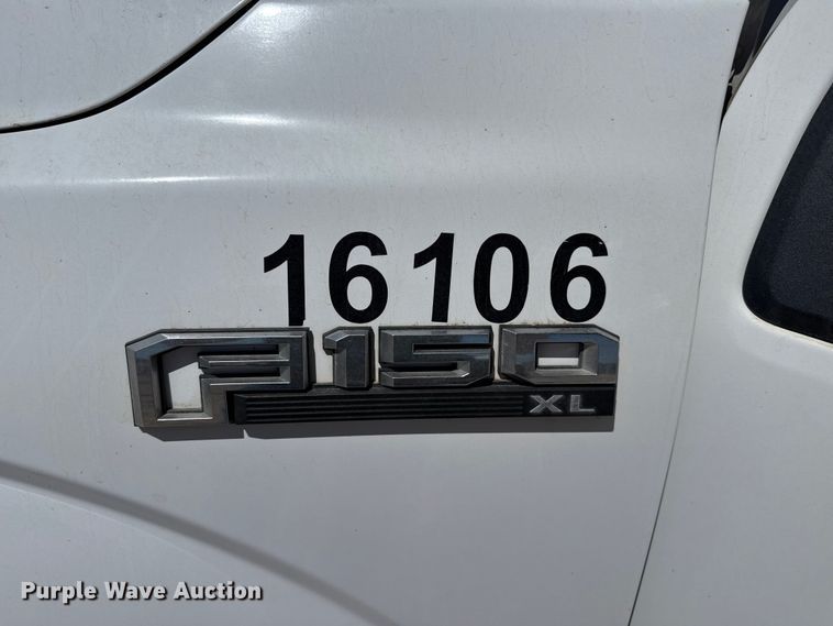 image for item DZ5395 2016 Ford F150 Ext. Cab pickup truck