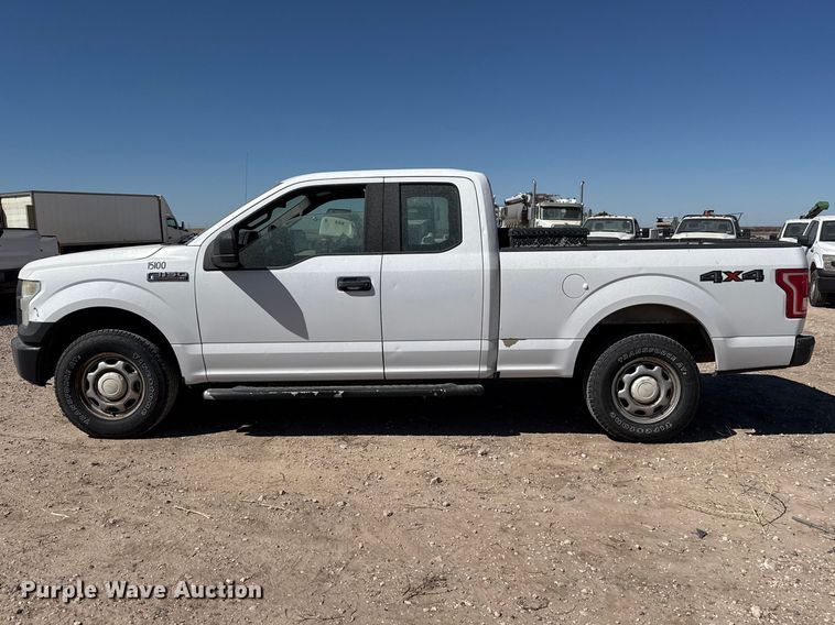 image for item DZ5396 2015 Ford F150 Ext. Cab pickup truck