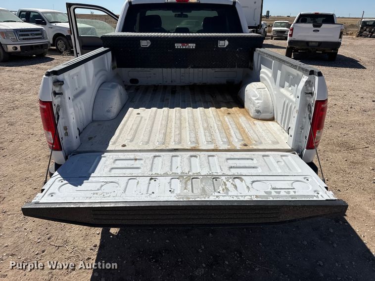 image for item DZ5396 2015 Ford F150 Ext. Cab pickup truck