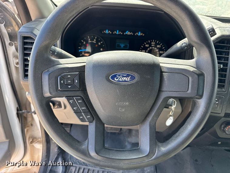 image for item DZ5396 2015 Ford F150 Ext. Cab pickup truck