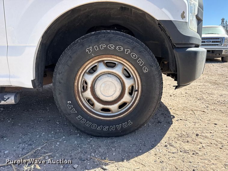 image for item DZ5396 2015 Ford F150 Ext. Cab pickup truck