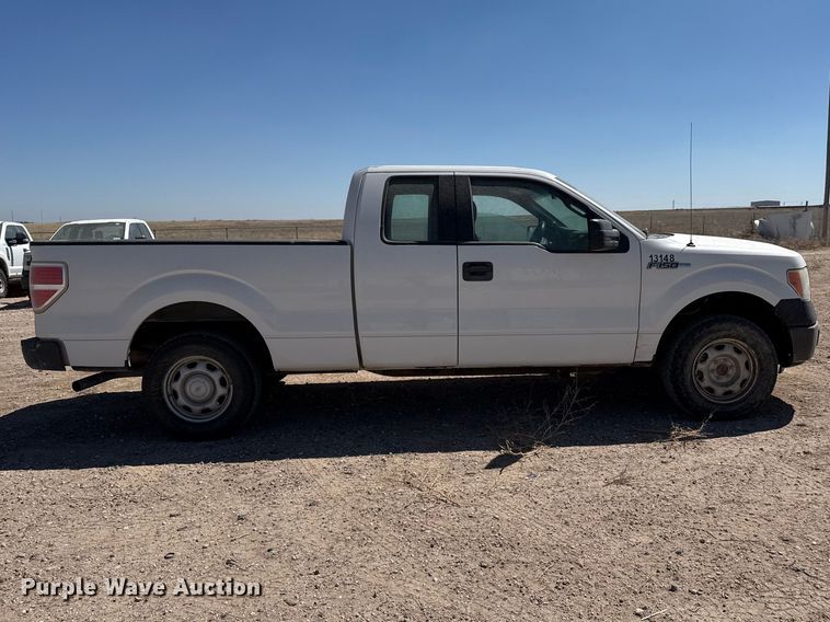 image for item DZ5397 2013 Ford F150 Ext. Cab pickup truck