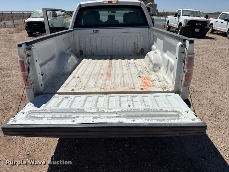 image for item DZ5397 2013 Ford F150 Ext. Cab pickup truck