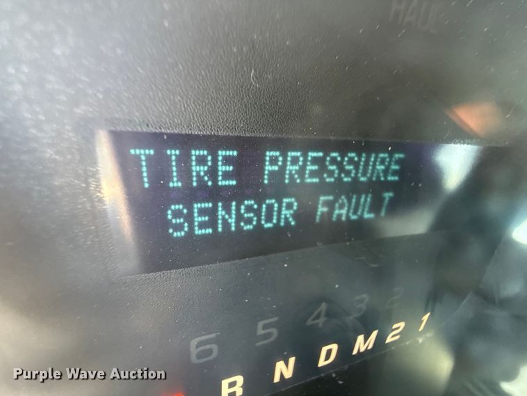 image for item DZ5397 2013 Ford F150 Ext. Cab pickup truck