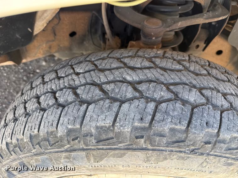 image for item DZ5397 2013 Ford F150 Ext. Cab pickup truck