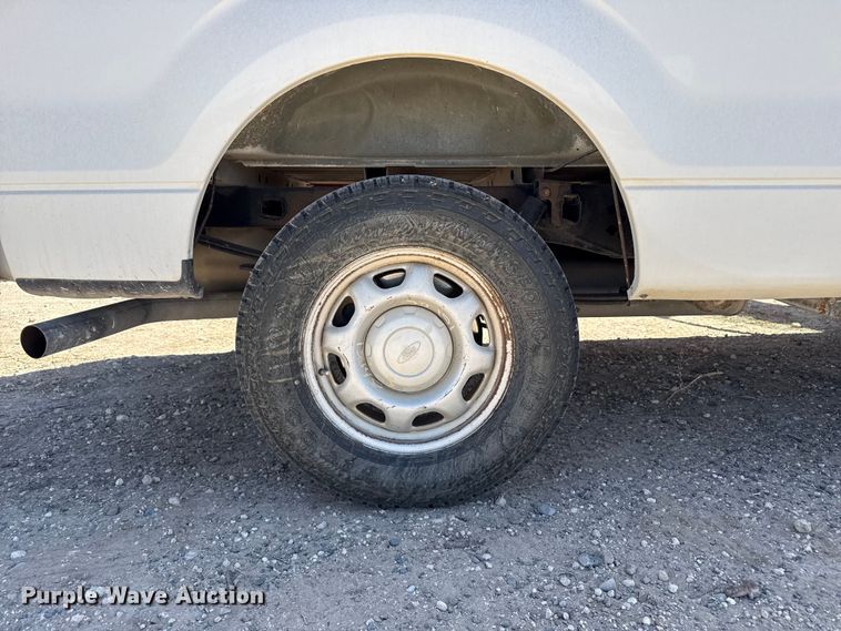 image for item DZ5397 2013 Ford F150 Ext. Cab pickup truck