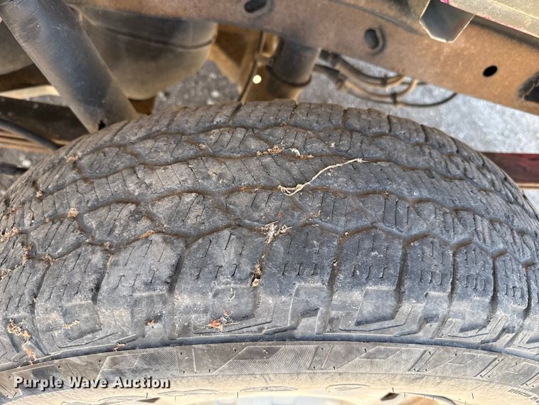 image for item DZ5397 2013 Ford F150 Ext. Cab pickup truck