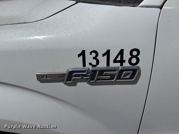 image for item DZ5397 2013 Ford F150 Ext. Cab pickup truck