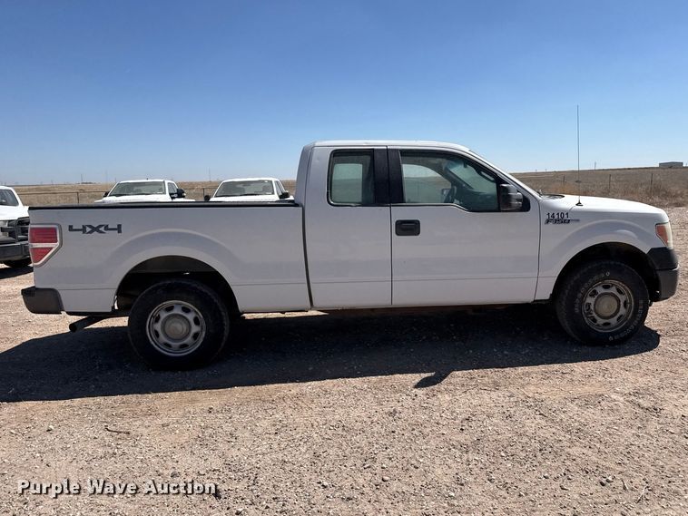 image for item DZ5398 2014 Ford F150 Ext. Cab pickup truck