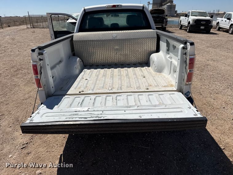 image for item DZ5398 2014 Ford F150 Ext. Cab pickup truck
