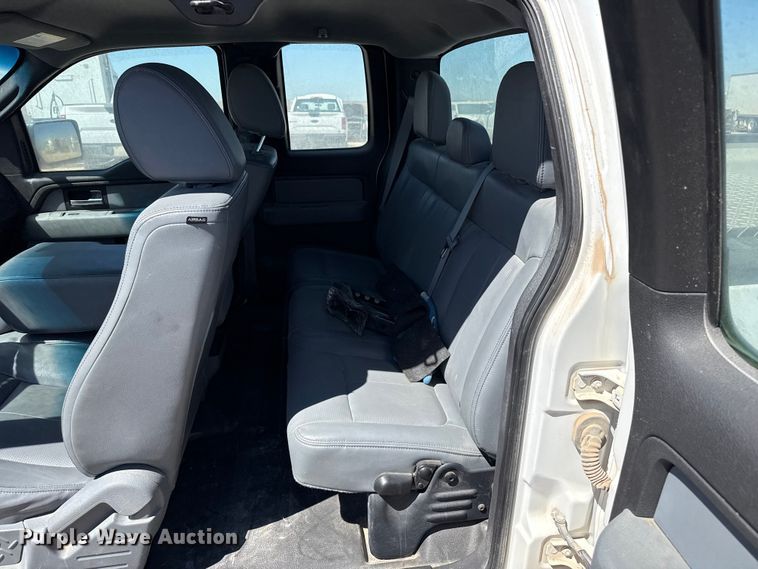 image for item DZ5398 2014 Ford F150 Ext. Cab pickup truck