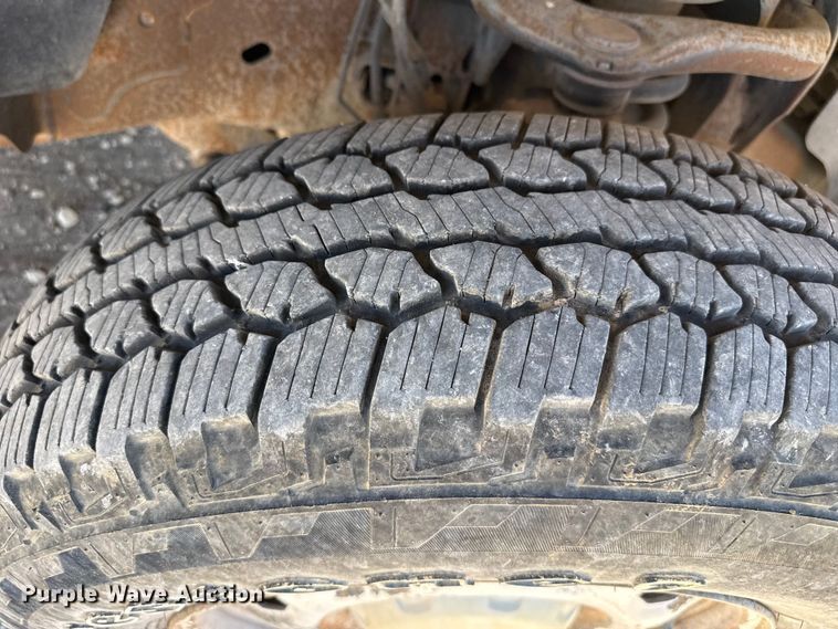 image for item DZ5398 2014 Ford F150 Ext. Cab pickup truck