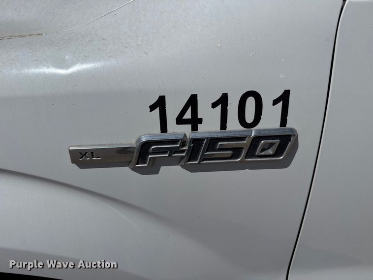 image for item DZ5398 2014 Ford F150 Ext. Cab pickup truck