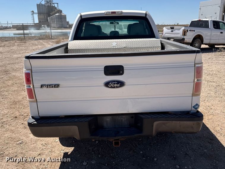 image for item DZ5399 2014 Ford F150 Ext. Cab pickup truck